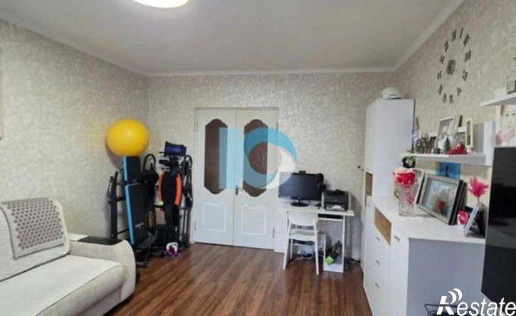 4-комн квартира Дуванский б-р, 28,  д. 28