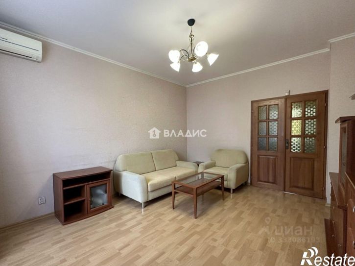 3-комн квартира пр-кт Октября, 9,  д. 9
