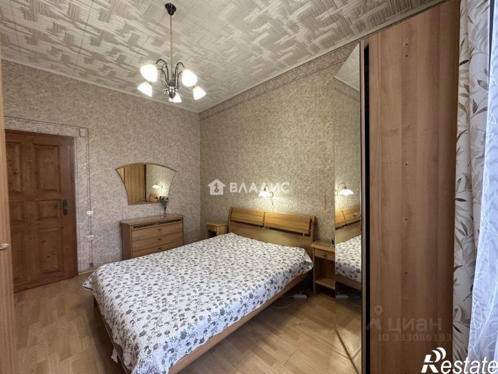 3-комн квартира пр-кт Октября, 9,  д. 9