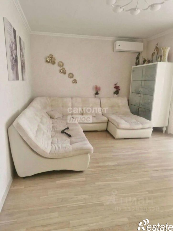 3-комн квартира ул Братьев Кадомцевых, 12/2,  д. 12/2