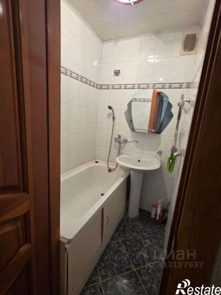 1-комн квартира улица Кирова, 40,  д. 40