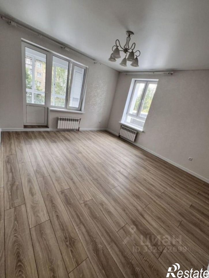 3-комн квартира ул Кустарная, 19,  д. 19