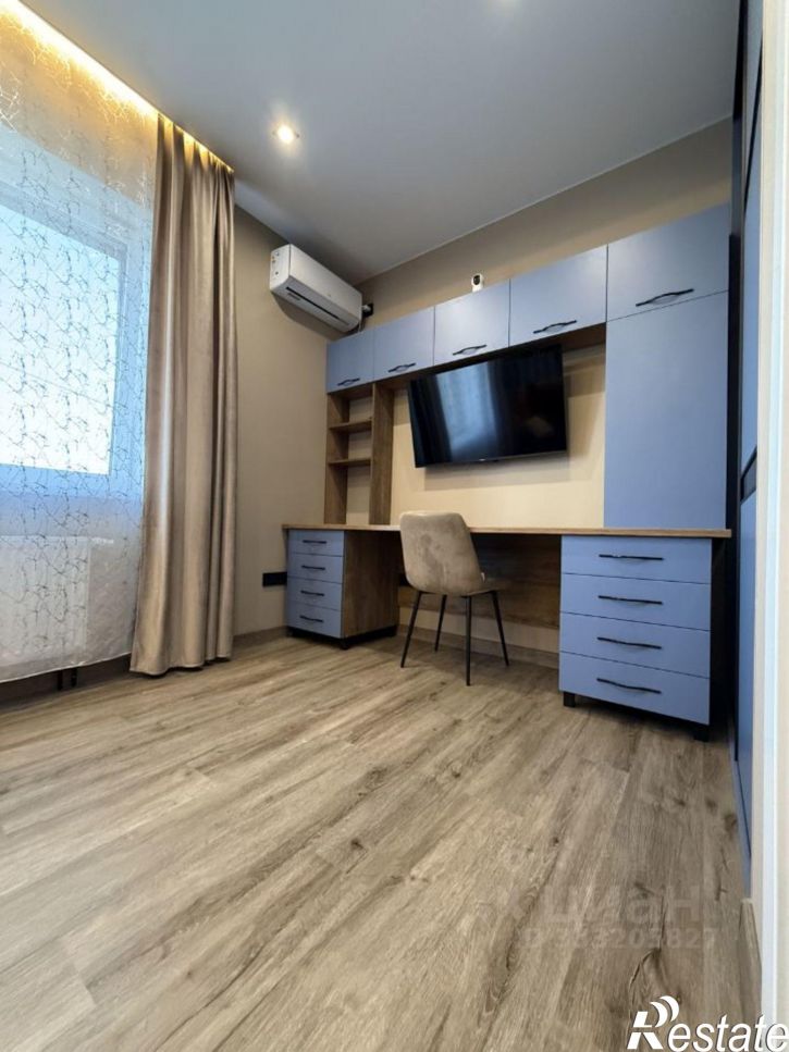 3-комн квартира ул Асхата Мирзагитова, 12,  д. 12