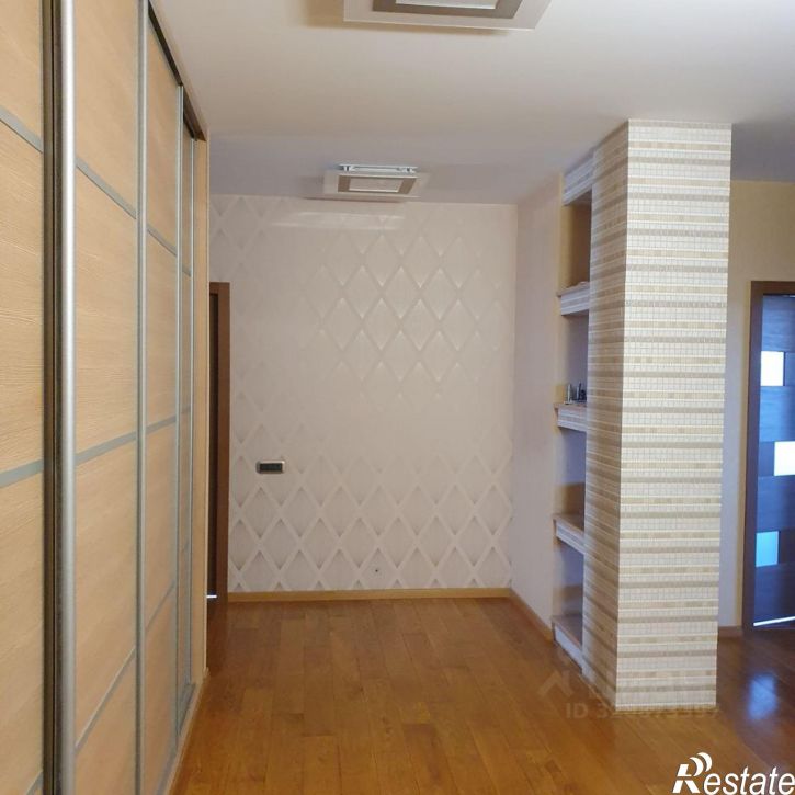 4-комн квартира ул Пушкина, 45 2,  д. 45 2,  к. 2