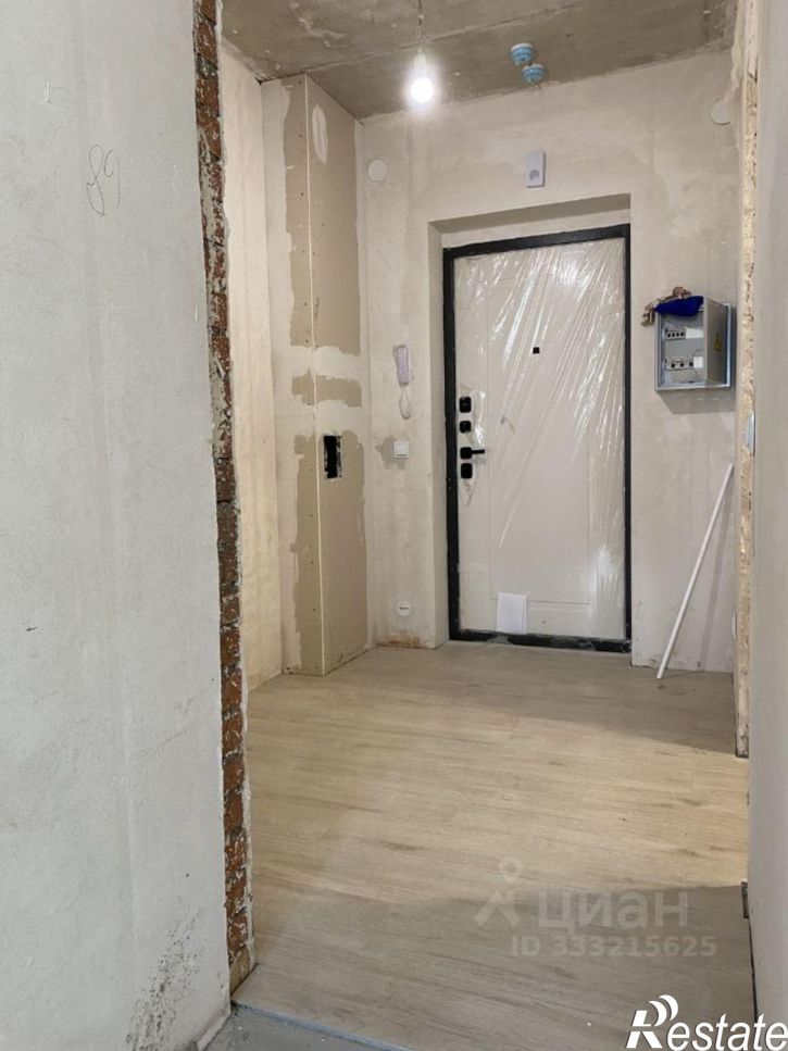 2-комн квартира ул Евгения Столярова, 16,  д. 16