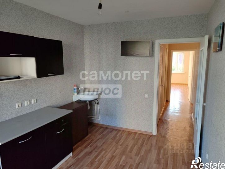 3-комн квартира ул Айская, 37,  д. 37