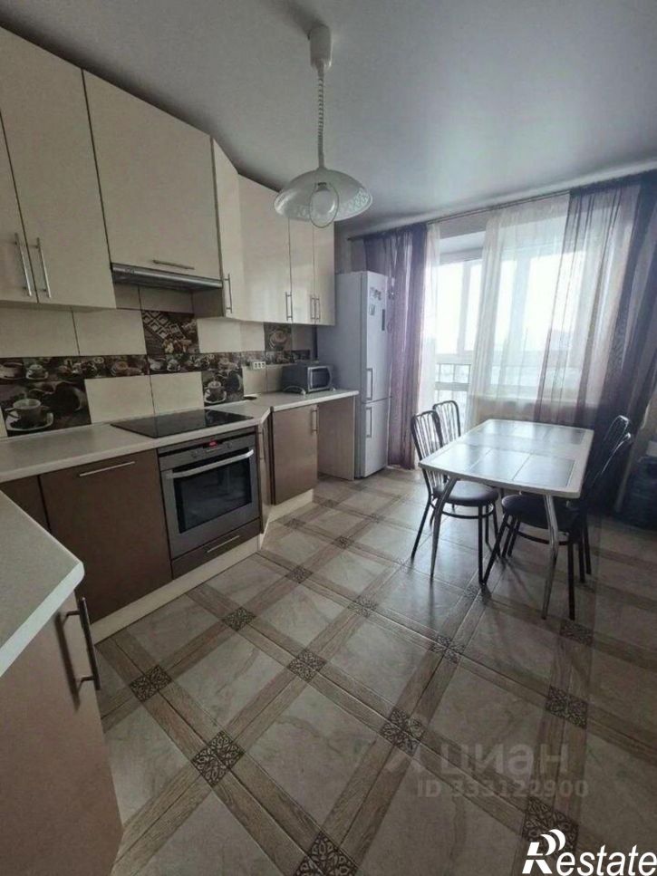 3-комн квартира ул Валерия Лесунова, 4а,  д. 4а