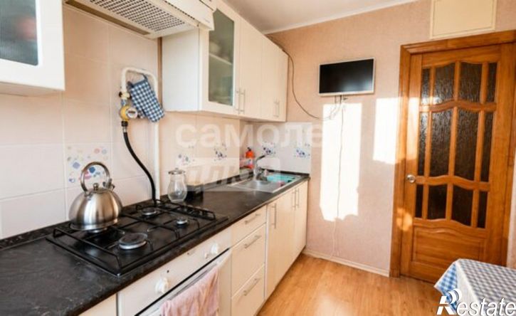 3-комн квартира ул Баязита Бикбая, 42,  д. 42