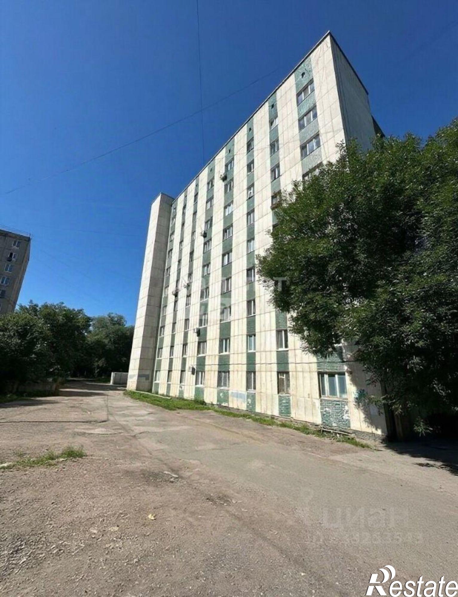 Купить комнату за 2 349 000 рублей на Молодежный б-р, 6
