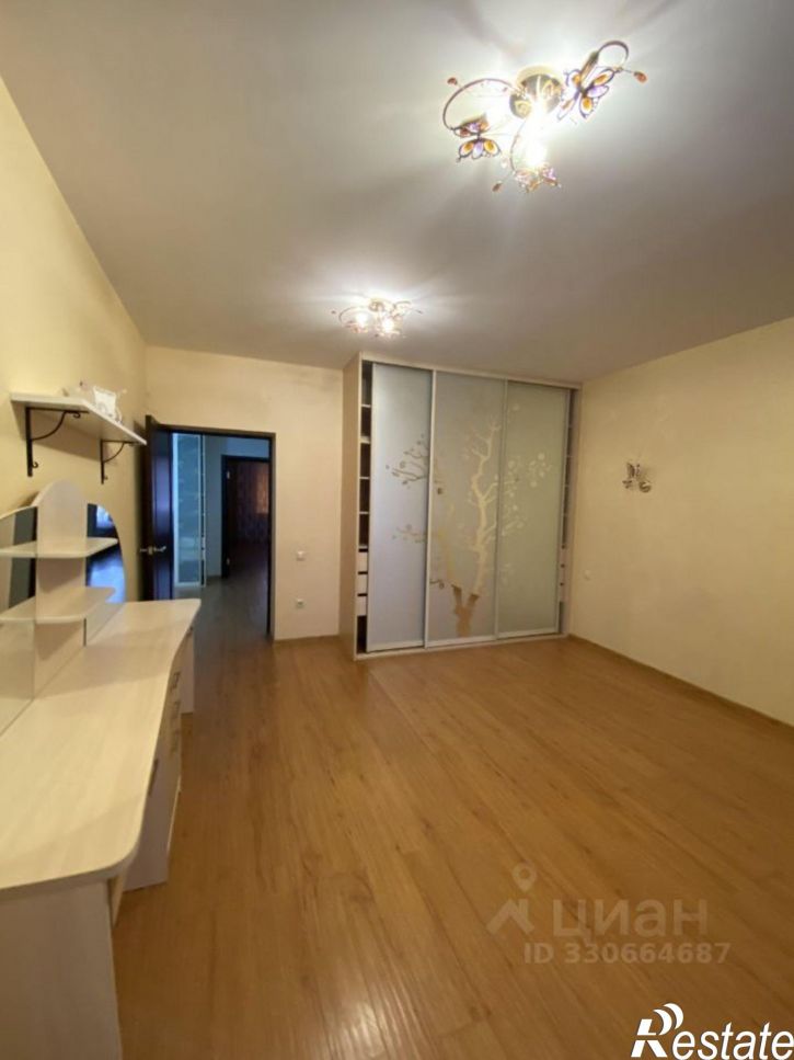 3-комн квартира ул Цюрупы, 79,  д. 79
