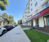 торговое помещение 135.3 кв м Октября проспект, д.110