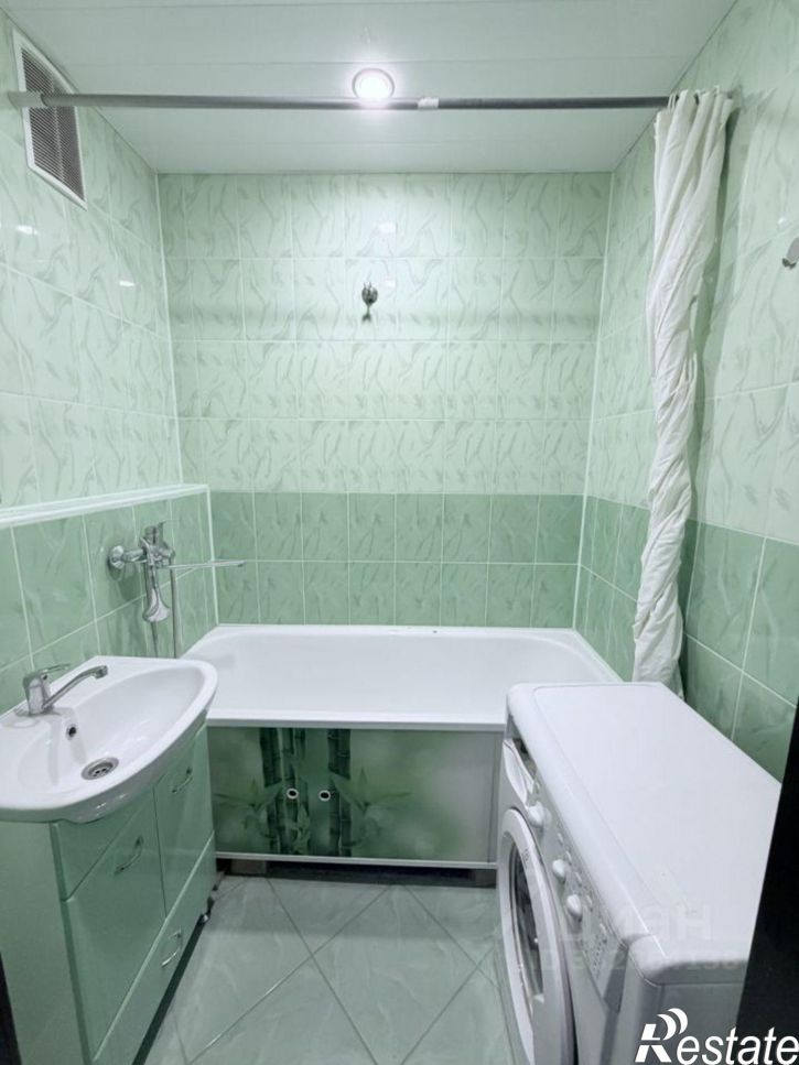1-комн квартира ул Ахметова, 275 2,  д. 275 2,  к. 2