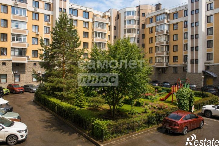 3-комн квартира ул Рихарда Зорге, 70,  д. 70