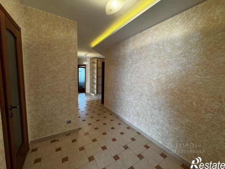 4-комн квартира ул Рихарда Зорге, 70,  д. 70