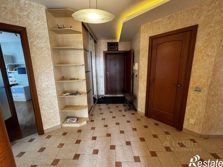 4-комн квартира ул Рихарда Зорге, 70,  д. 70