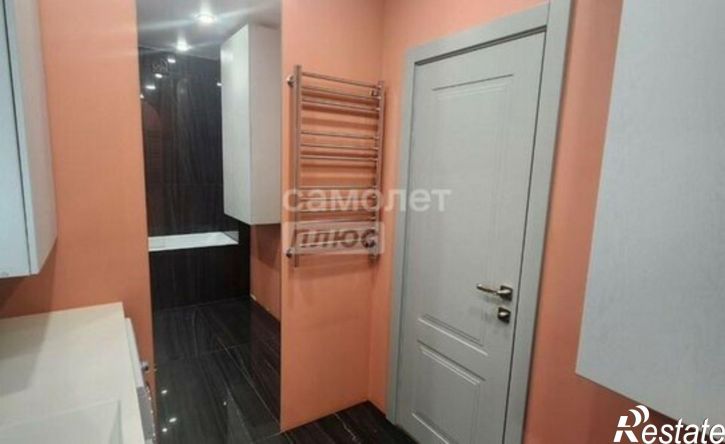 3-комн квартира пр-кт Октября, 107б,  д. 107б