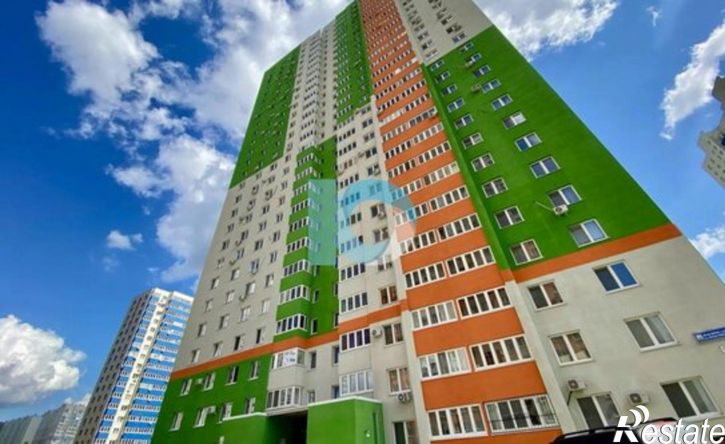 2-комн квартира улица Лётчика Кобелева, 3/1