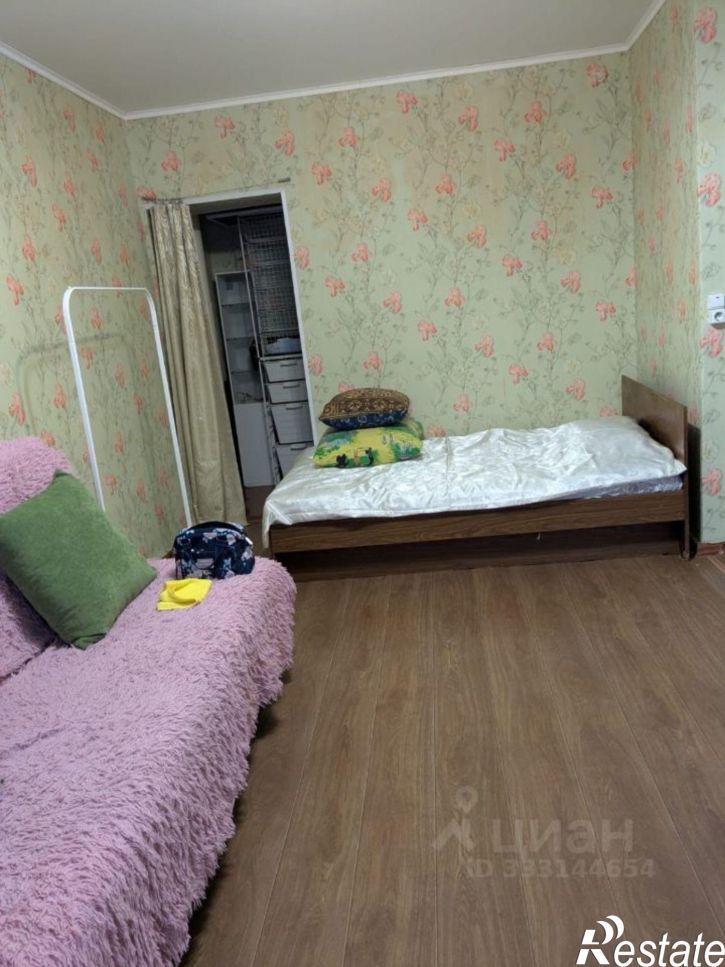 1-комн квартира ул Конституции, 1,  д. 1