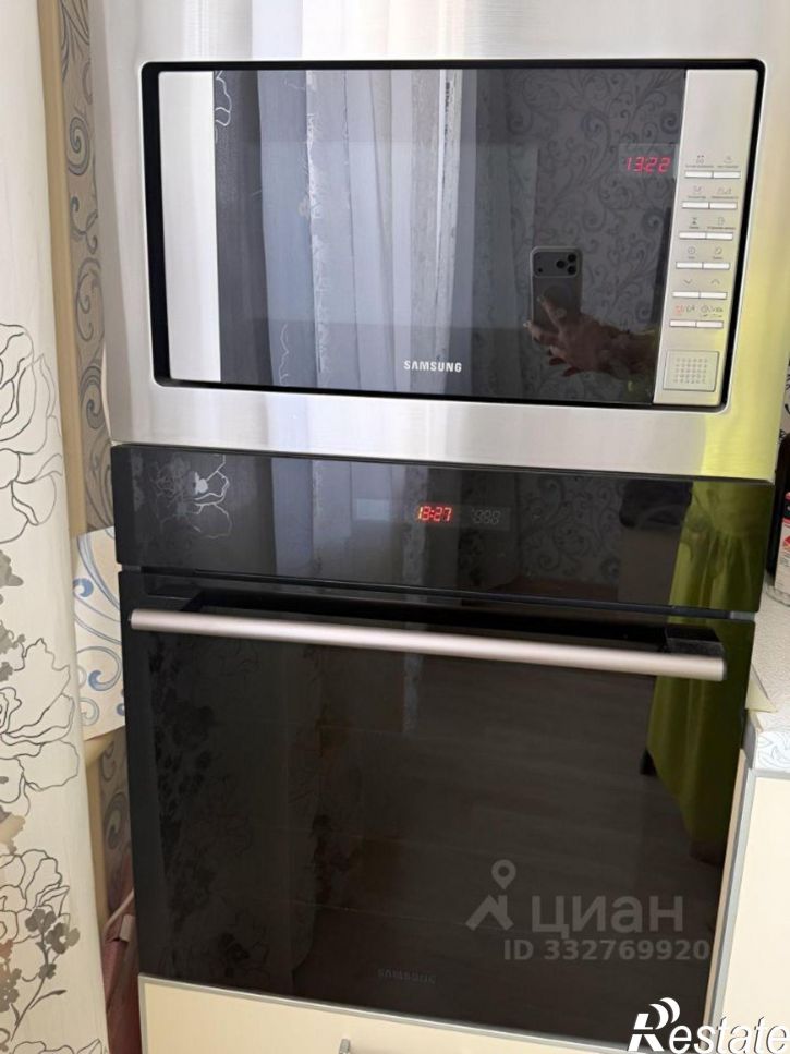 3-комн квартира ул Академика Ураксина, 1,  д. 1
