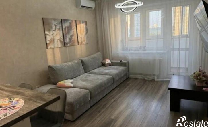2-комн квартира ул Асхата Мирзагитова, 10/1,  д. 10/1