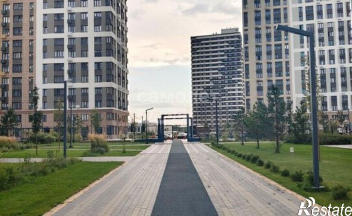 2-комн квартира ул Акварельная, 4/1,  д. 4/1