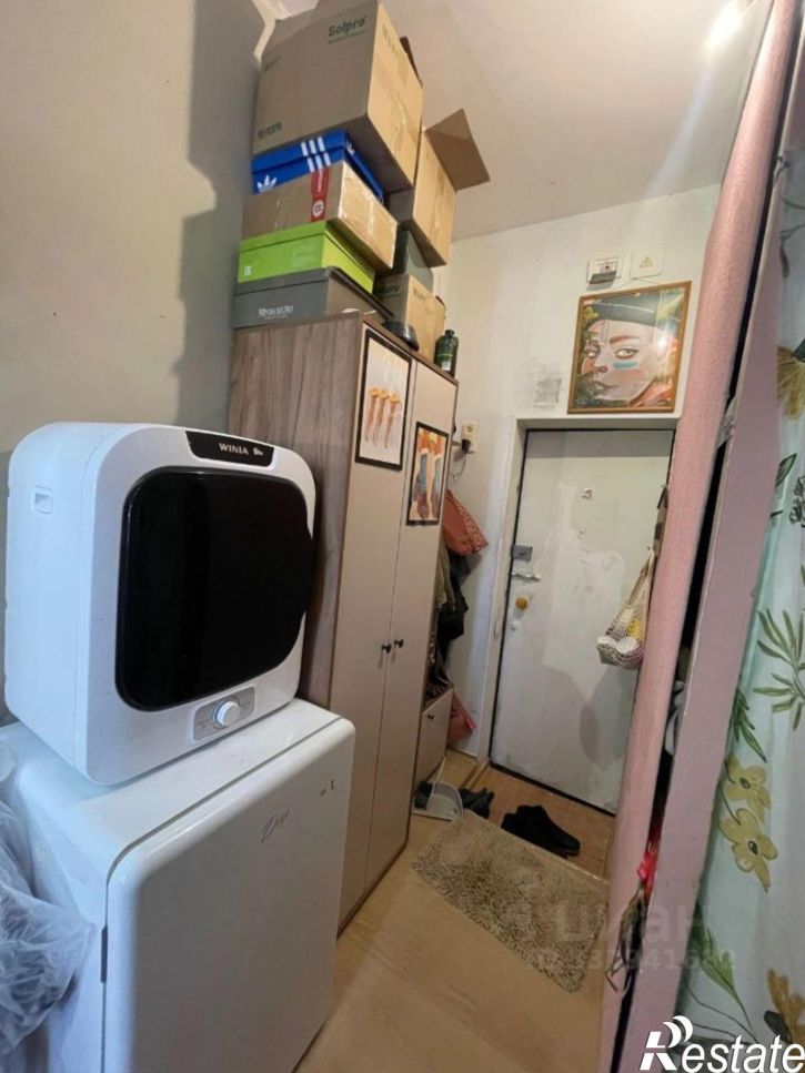 Комната ул Короленко, 8,  д. 8