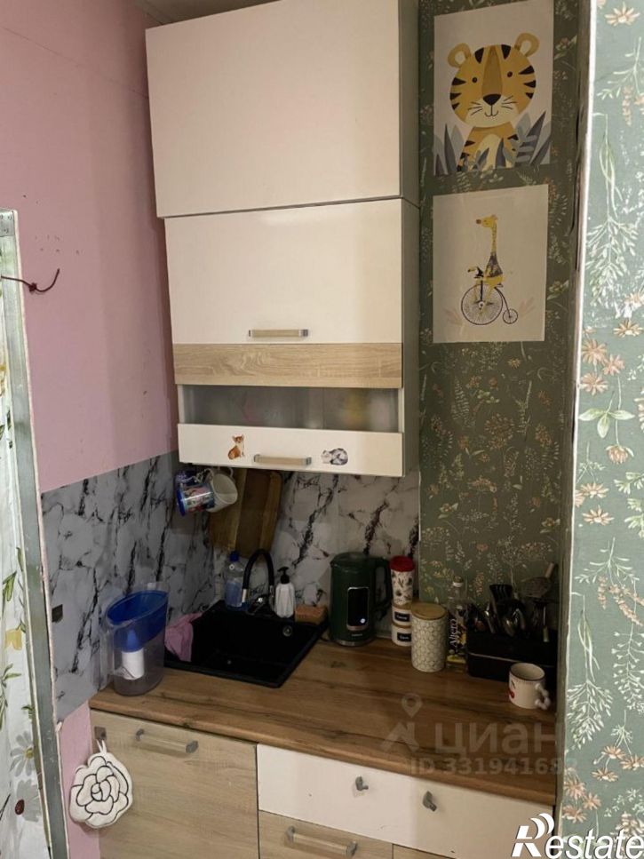 Комната ул Короленко, 8,  д. 8