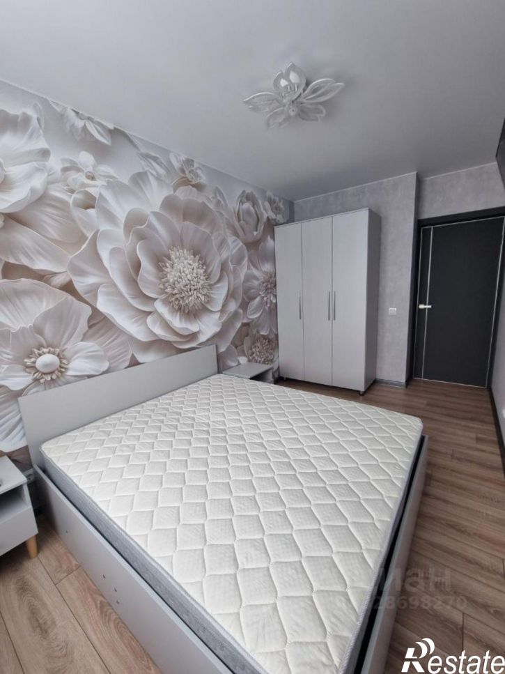 2-комн квартира ул Евгения Столярова, 16,  д. 16