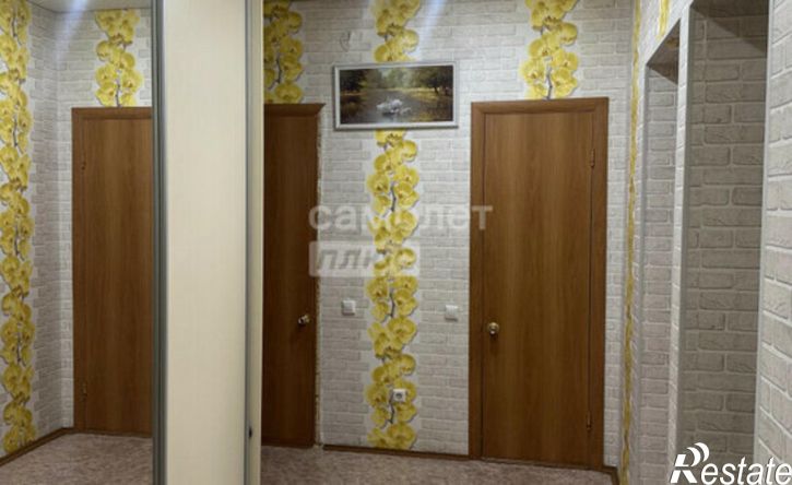 2-комн квартира ул Загира Исмагилова, 18,  д. 18