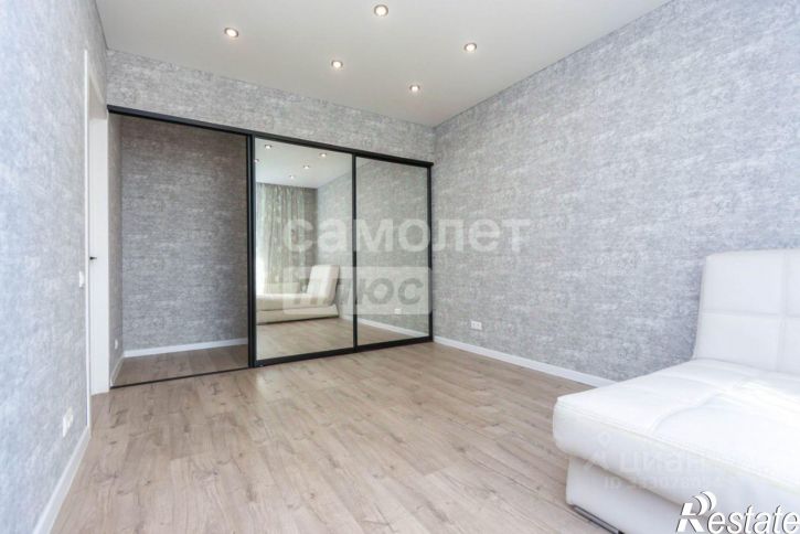 2-комн квартира ул Лесотехникума, 21,  д. 21
