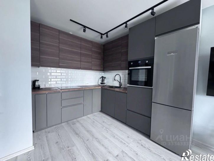 2-комн квартира ул Пархоменко, 156б,  д. 156б