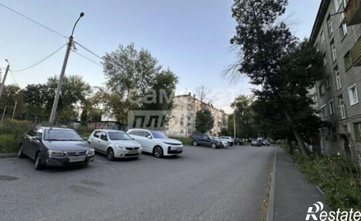 2-комн квартира ул Машиностроителей, 12,  д. 12