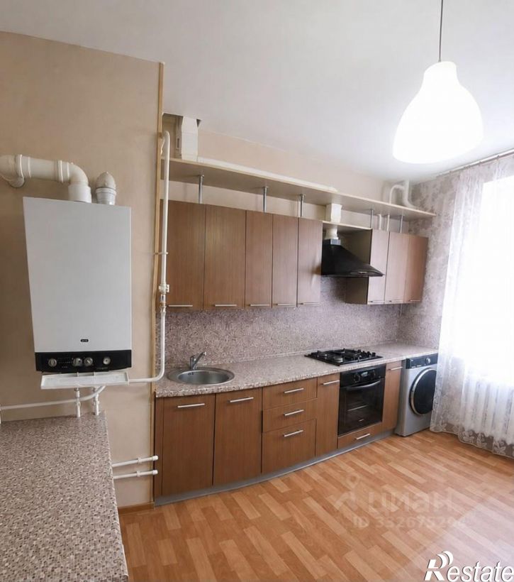 1-комн квартира ул Зайнаб Биишевой, 1,  д. 1