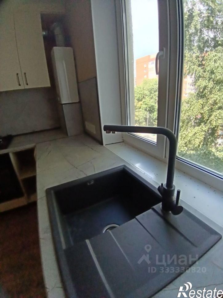 2-комн квартира ул Краснодонская, 28,  д. 28