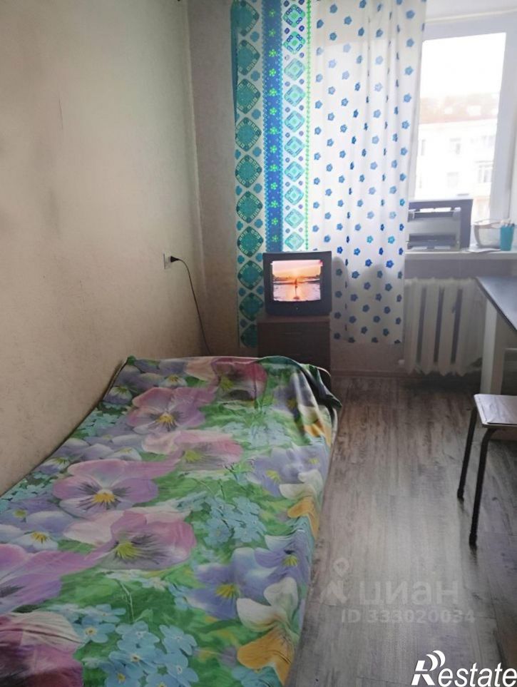 Комната пр-кт Октября, 12 1,  д. 12 1,  к. 1