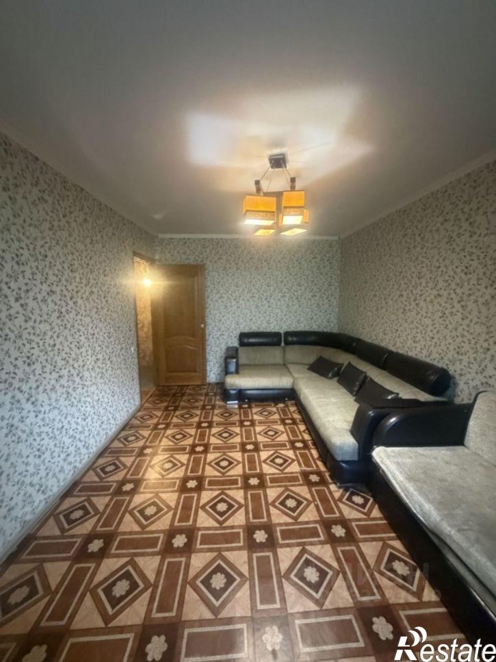 2-комн квартира ул Ахметова, 300,  д. 300