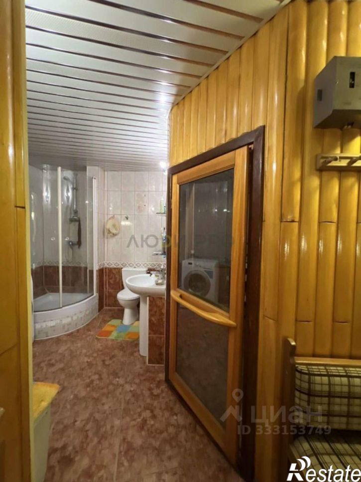6-комн квартира ул Ульяновых, 37,  д. 37