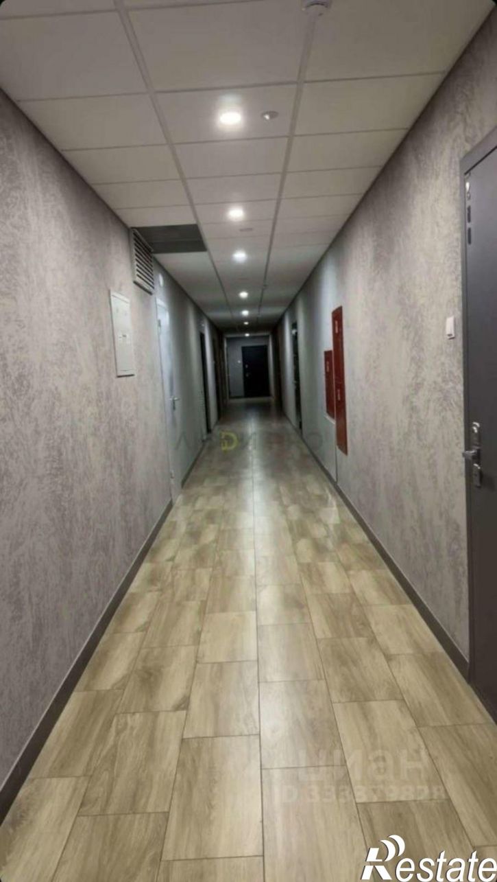3-комн квартира ул Адмирала Макарова, 8,  д. 8