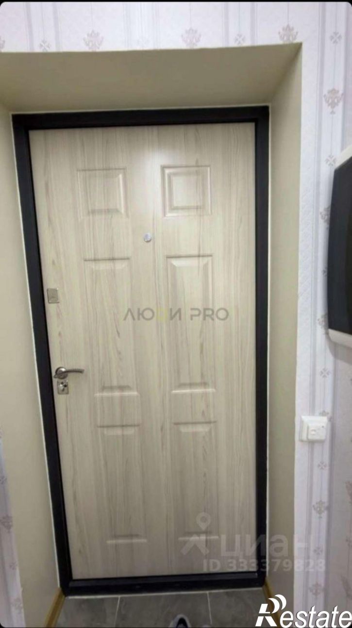 3-комн квартира ул Адмирала Макарова, 8,  д. 8