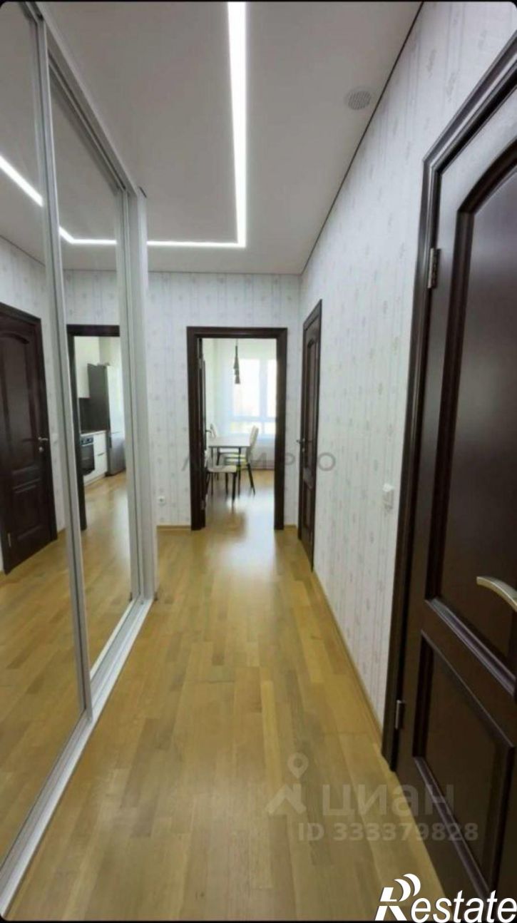 3-комн квартира ул Адмирала Макарова, 8,  д. 8
