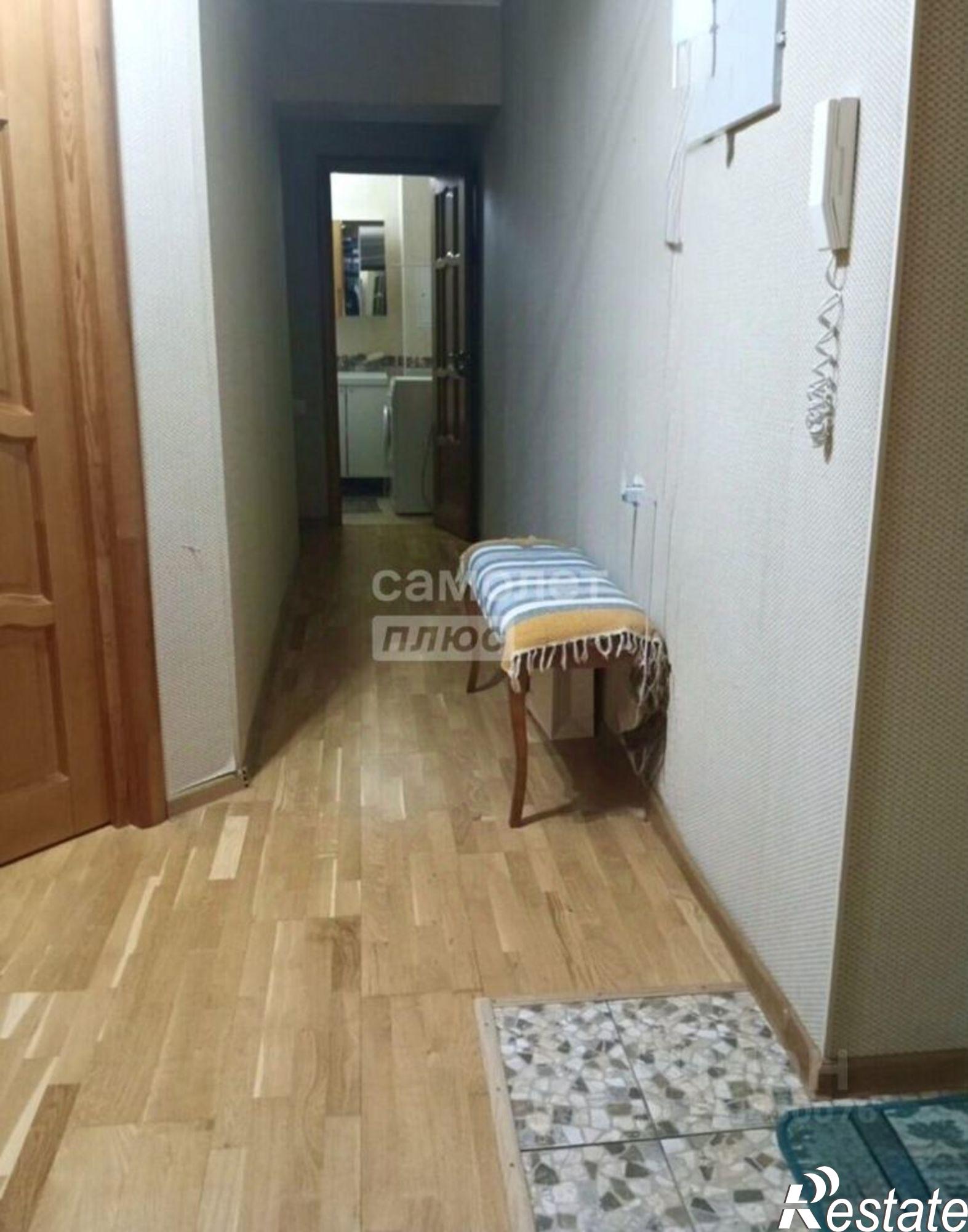 Купить квартиру за 10 500 000 рублей на ул Летчиков, 4/4