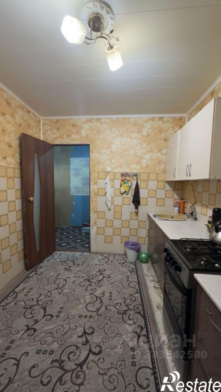 3-комн квартира ул Ахметова, 316 2,  д. 316 2,  к. 2