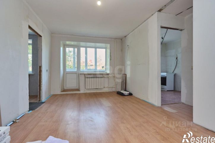2-комн квартира пр-кт Октября, 93/4,  д. 93/4