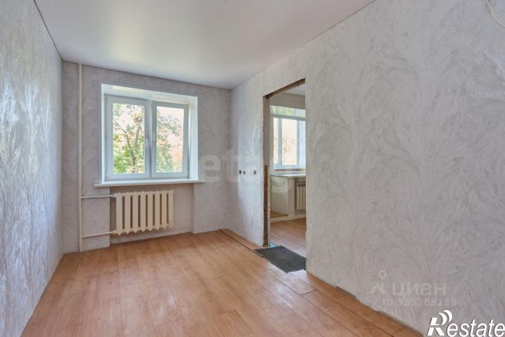 2-комн квартира пр-кт Октября, 93/4,  д. 93/4