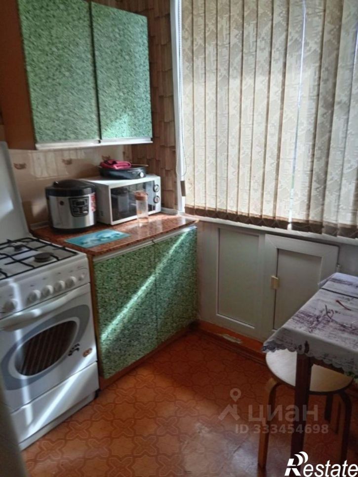 1-комн квартира ул Конституции, 6,  д. 6