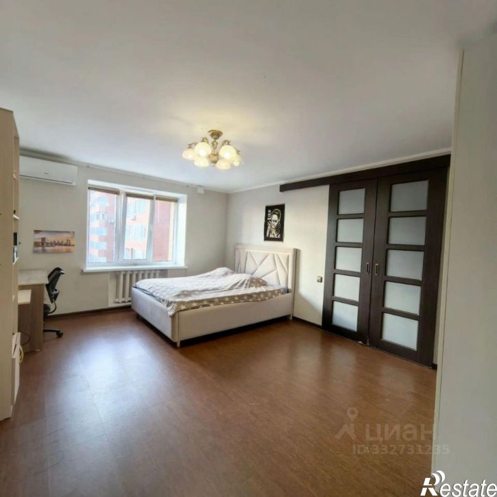 4-комн квартира ул Менделеева, 122,  д. 122