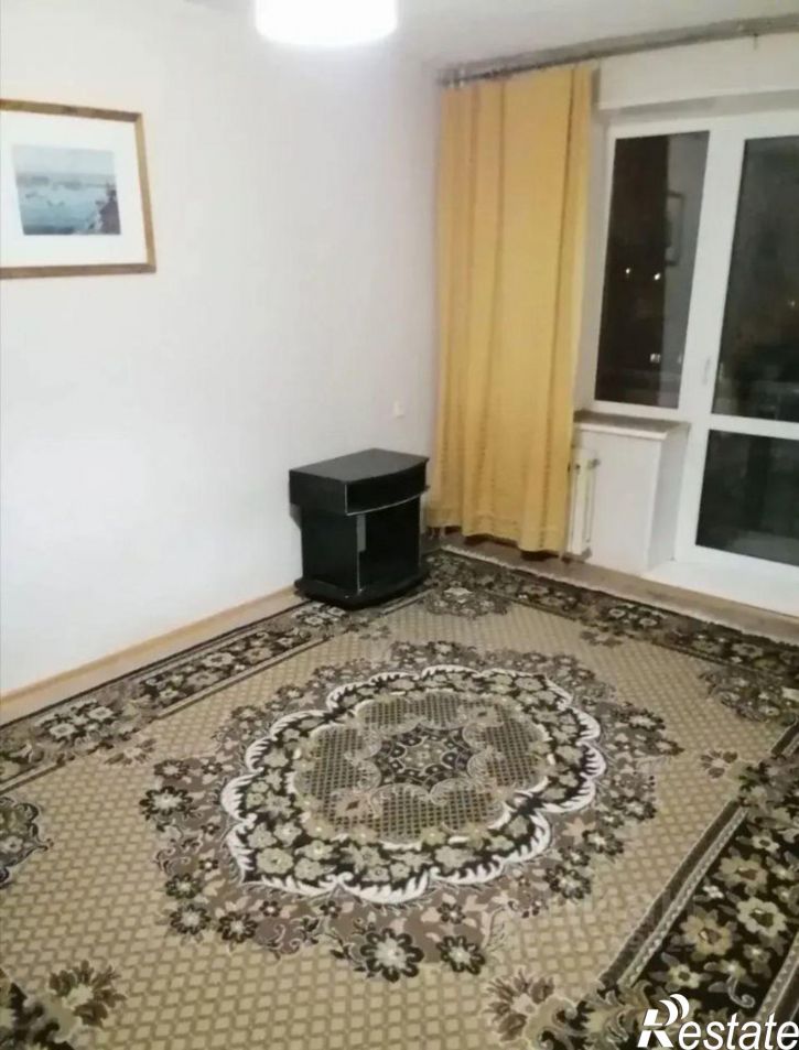 2-комн квартира улица Ахметова, 300,  д. 300