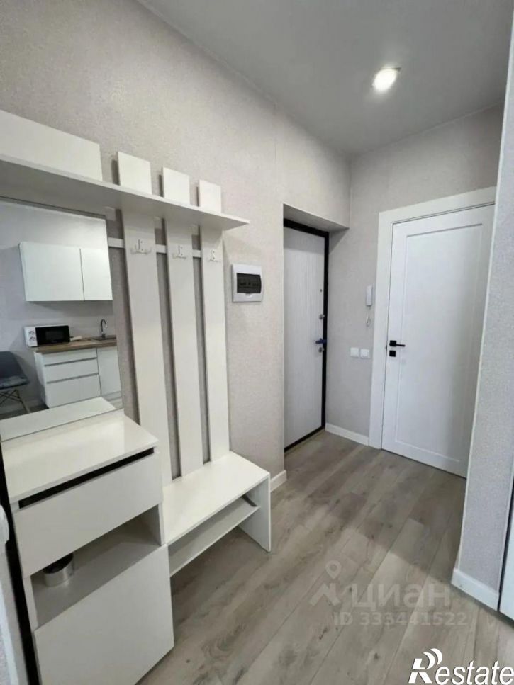 2-комн квартира улица Братьев Кадомцевых, 17,  д. 17