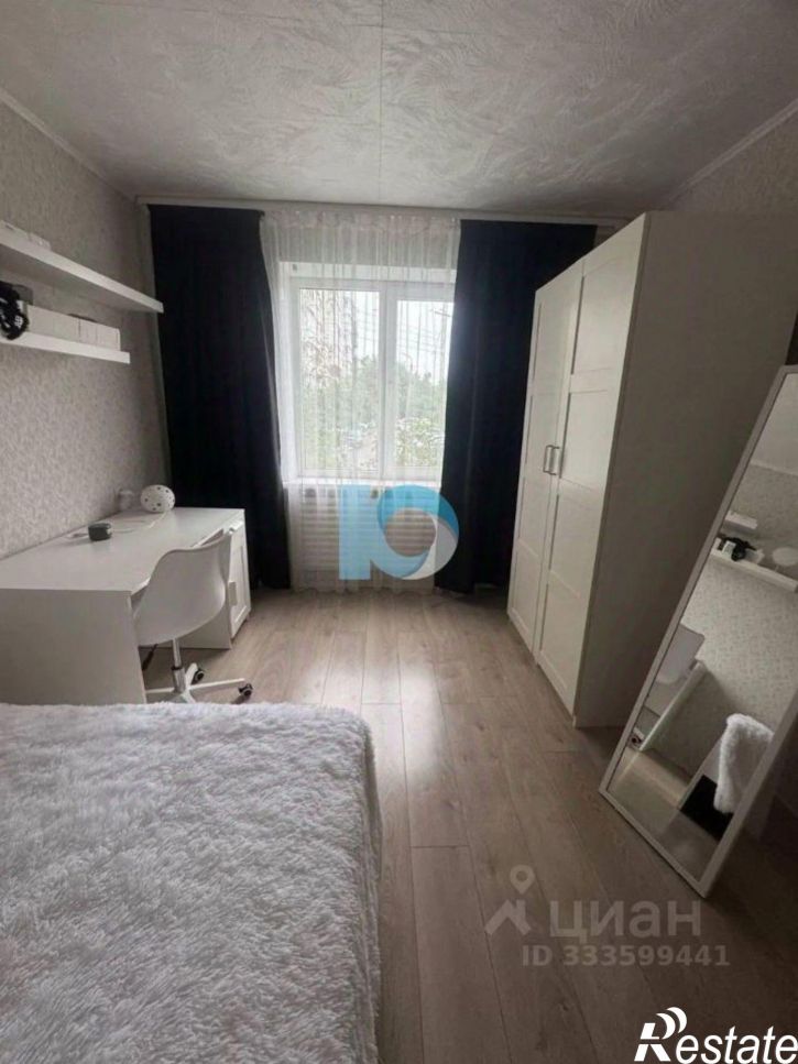 3-комн квартира Российская улица, 41/1,  д. 41/1