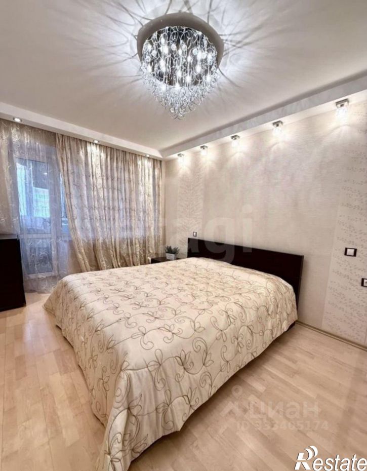 3-комн квартира улица Авроры, 5/10,  д. 5/10